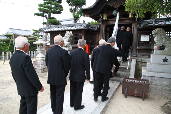 野田八幡神社の神事